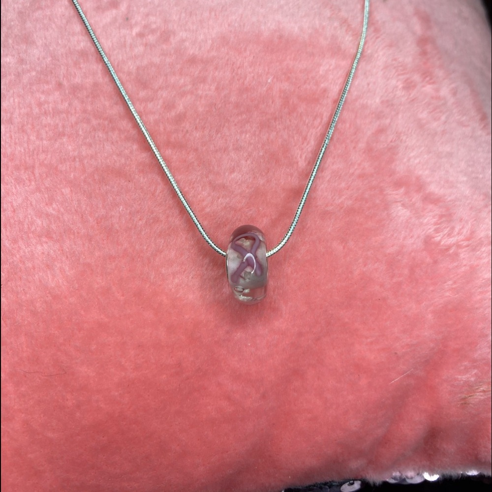 Necklace - Picture 1 of 2